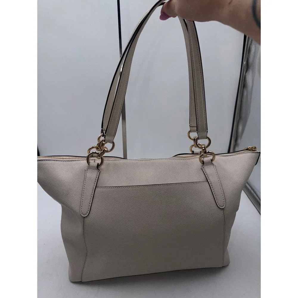 Coach Ava Tote Chalk White Crossgrain Leather Shoulder Bag F57526